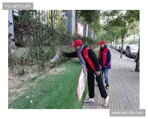 志愿者创作观赛指南短视频受广泛好评展现青春活力和团队协作精神